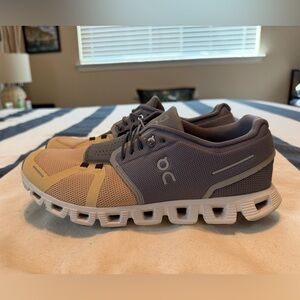 On Cloud Running Men’s Size 10.5